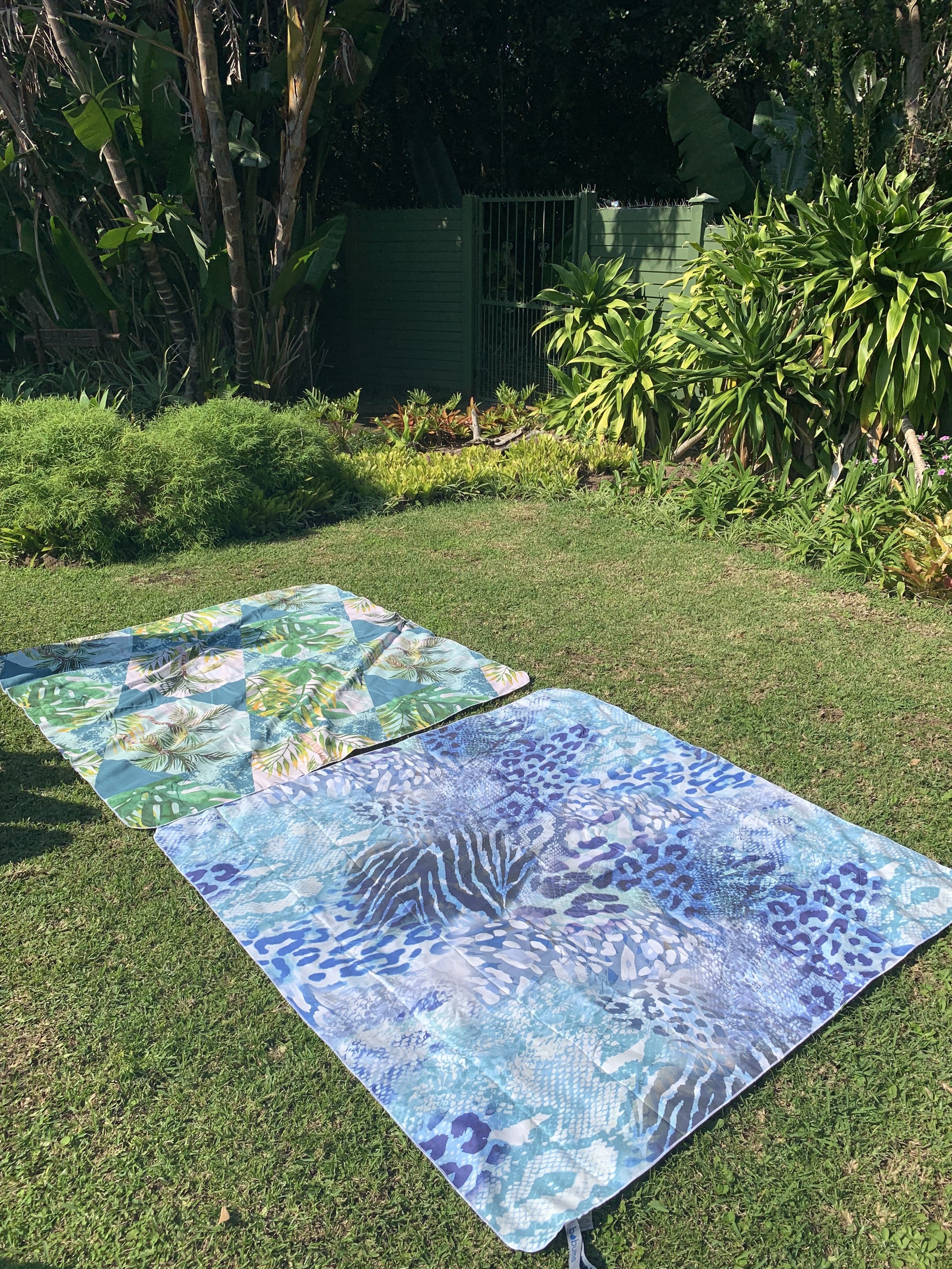 Microfibre - Towel 4 Two - Printed Beach Blanket - Blue leopard